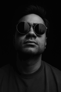 ساخت عکس پروفایل با هوش مصنوعی - پرتره سیاه و سفید